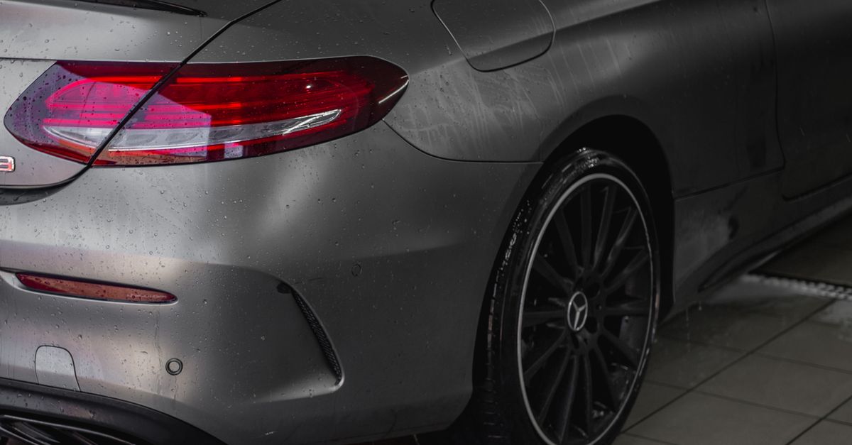 Choosing the Right Detailer for Your Commercial Vehicles in Tamworth