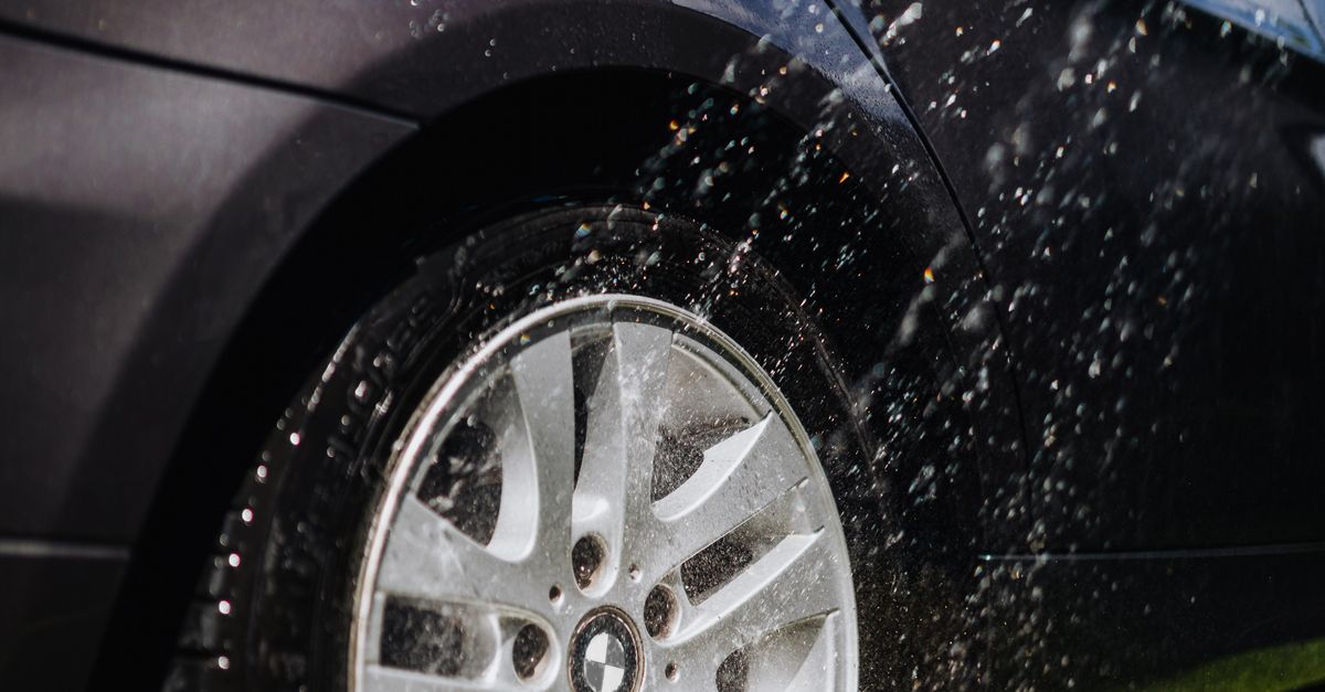 DIY Methods for Applying Paint Protection Safely